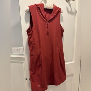 title nine sporty dress, size 8, color rust
